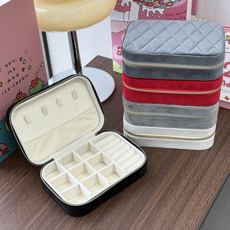 Portable Jewelry Storage Box with Velvet Interior - Compact & Stylish