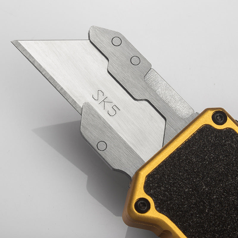 Retractable Multi-Purpose Aluminum Knife with 5 Spare Blades