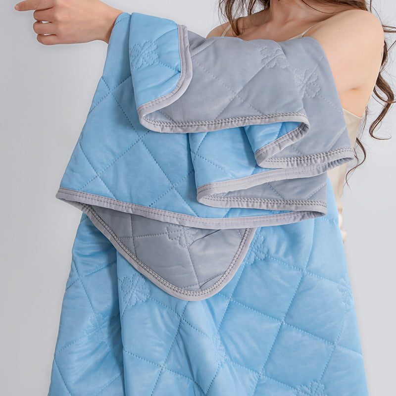 Summer Cooling Quilt - Breathable Air-Feel Bedding for Hot Weather