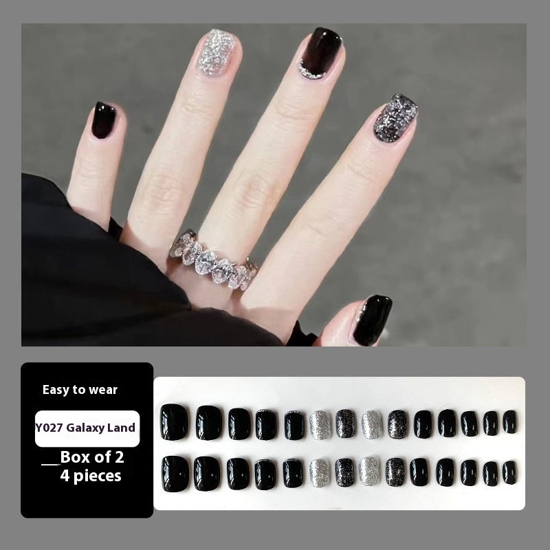 Women's Nail Art Kit with Detachable Color Variants - Spicy White Armor Design