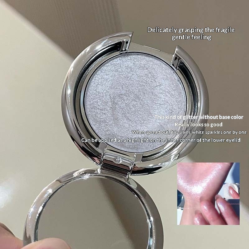 Highlight Cream with Pearlescent Shimmer - Dazzling Light & Shadow Effect