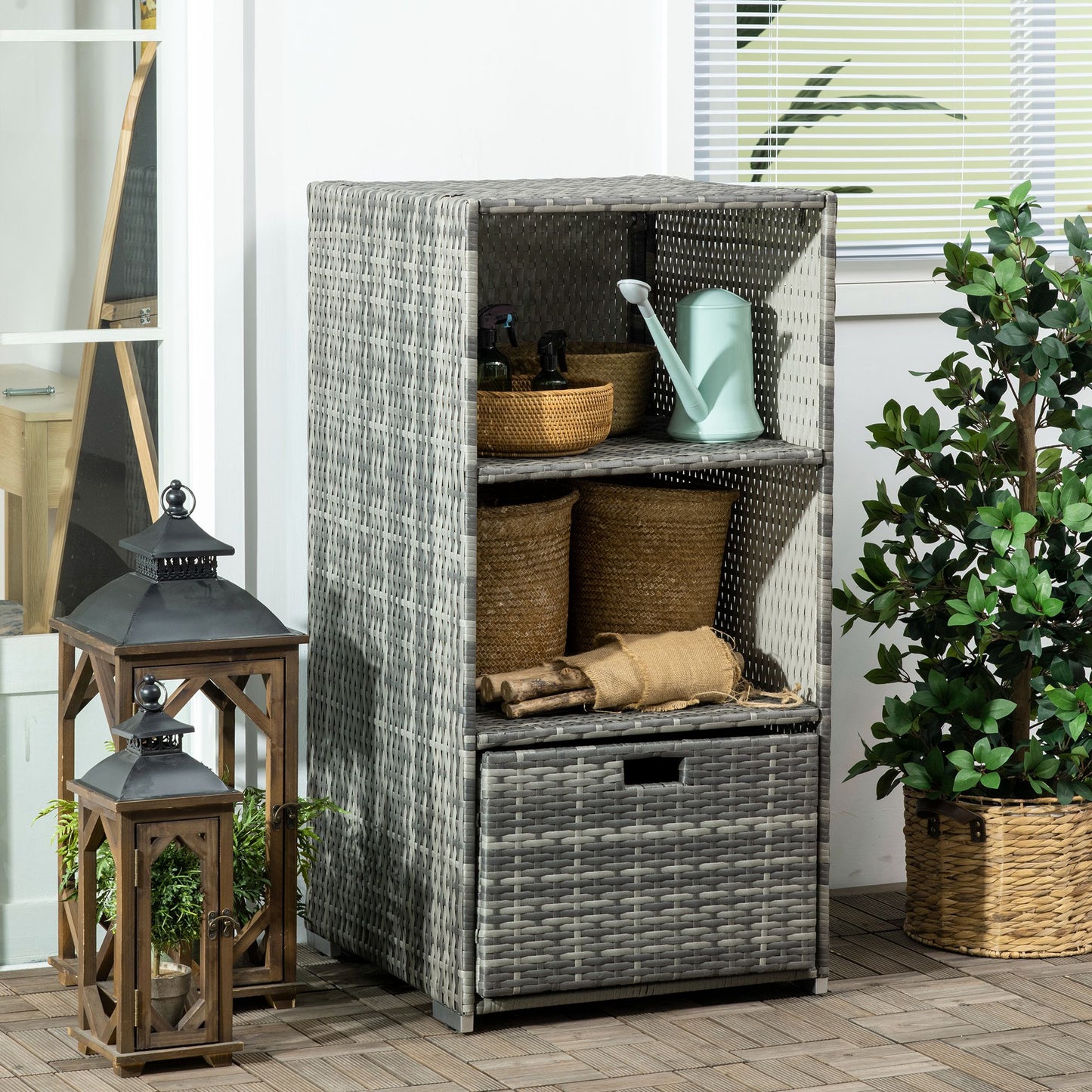 Waterproof Pool Towel Rack with Shelves & Basket - Gray