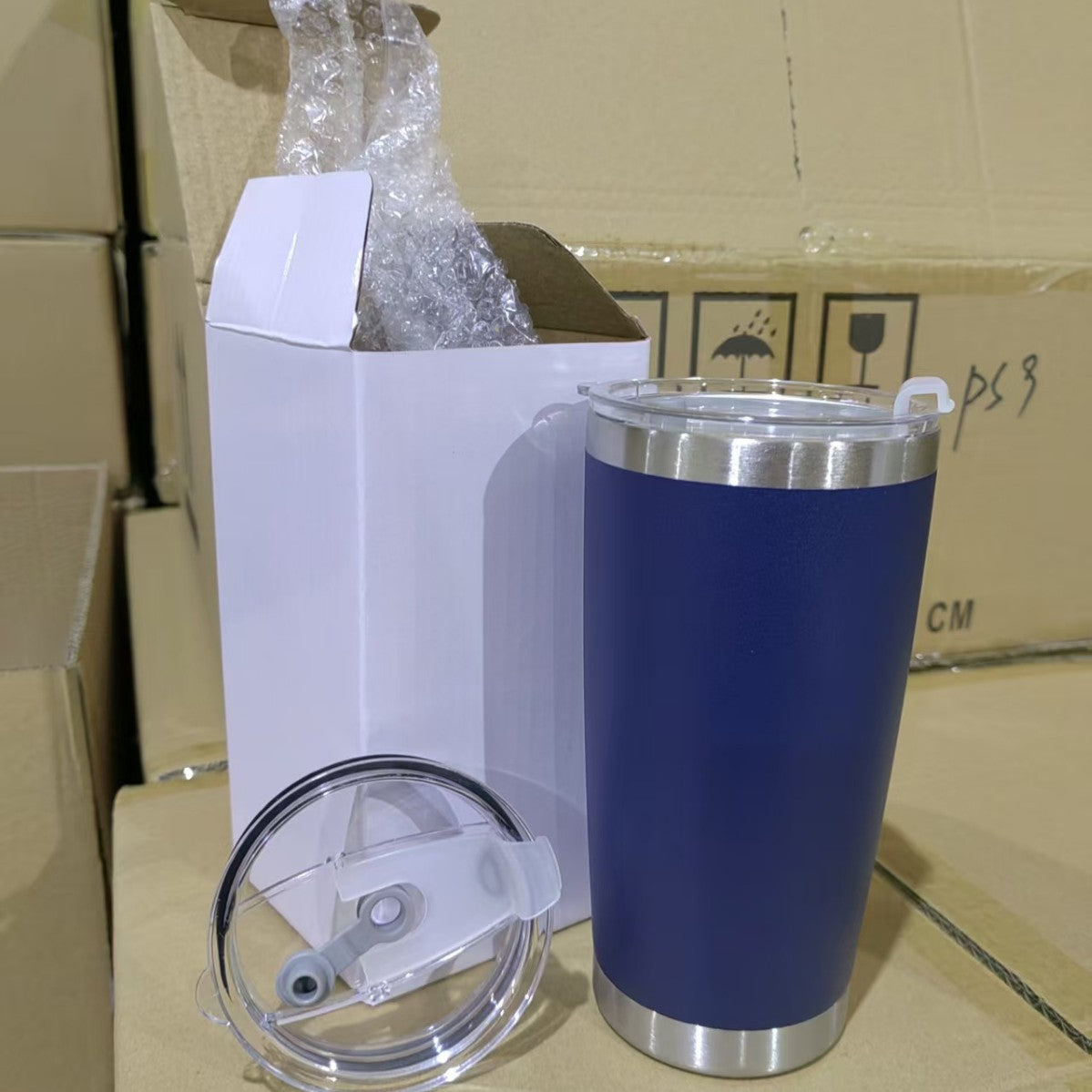 20oz Double-Wall Stainless Steel Car Mug - Vacuum Insulated Drinkware