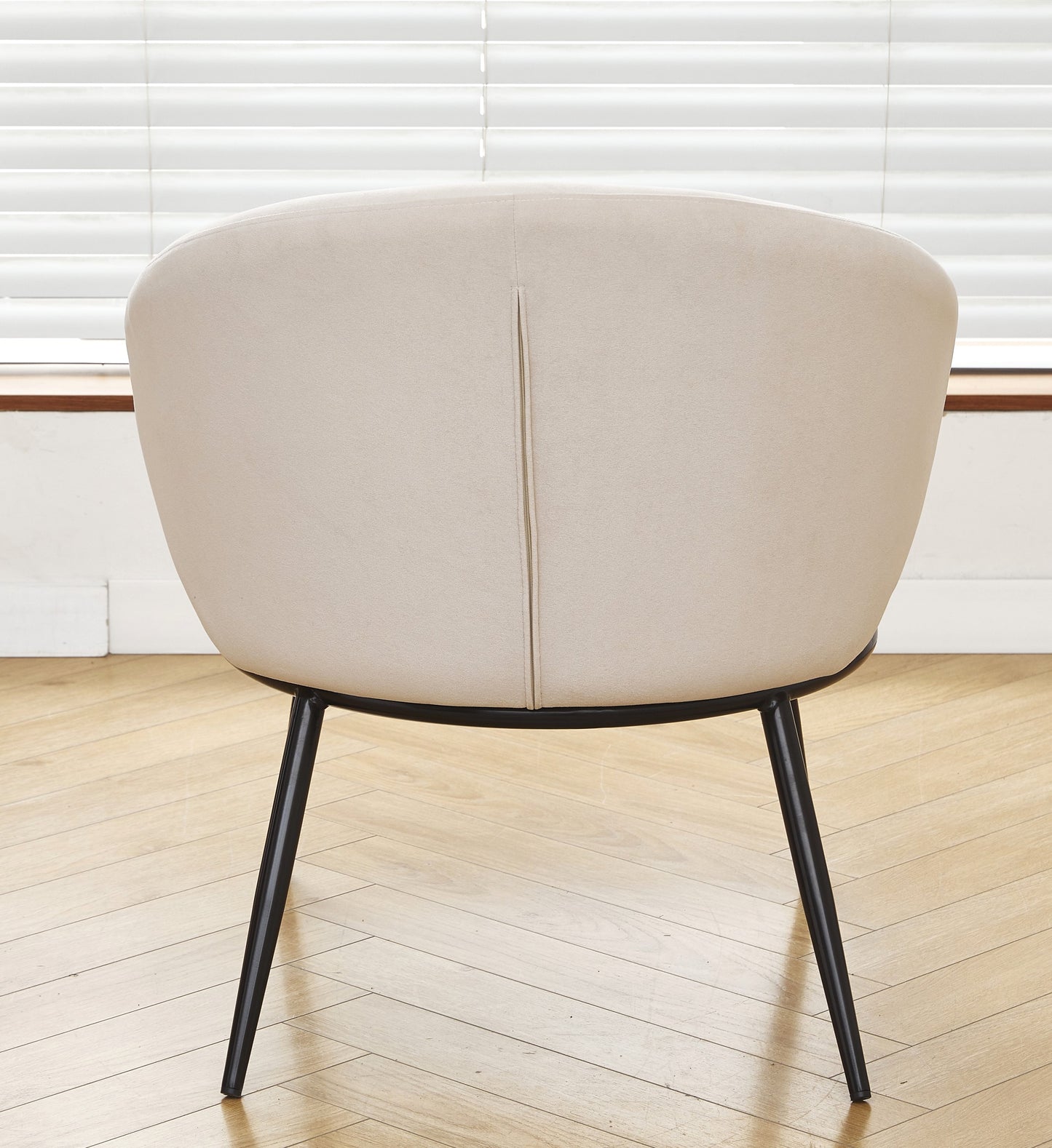 Round Velvet Accent Chair, Mid-Century Modern Upholstered Armchair
