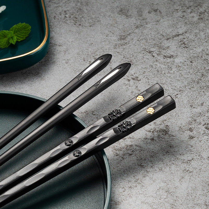 Family Alloy Chopsticks Set - Mold-Free, Antibacterial, Durable, Japanese Style
