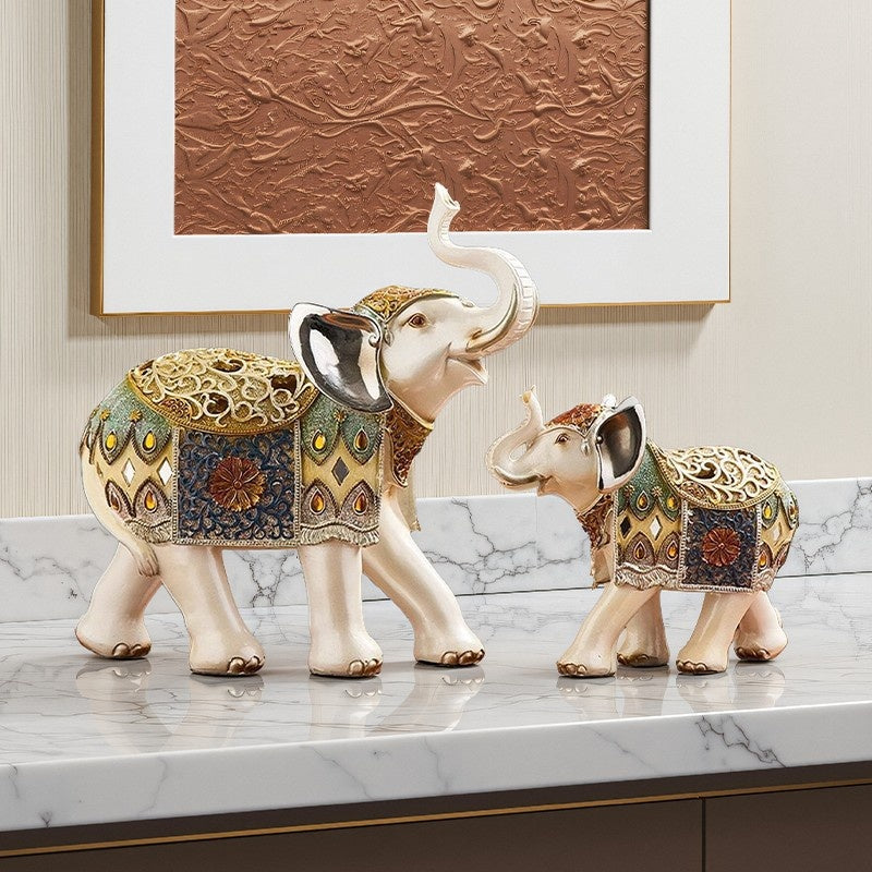 Elephant Desktop Ornament Set for Living Room Decor - Resin Art Piece
