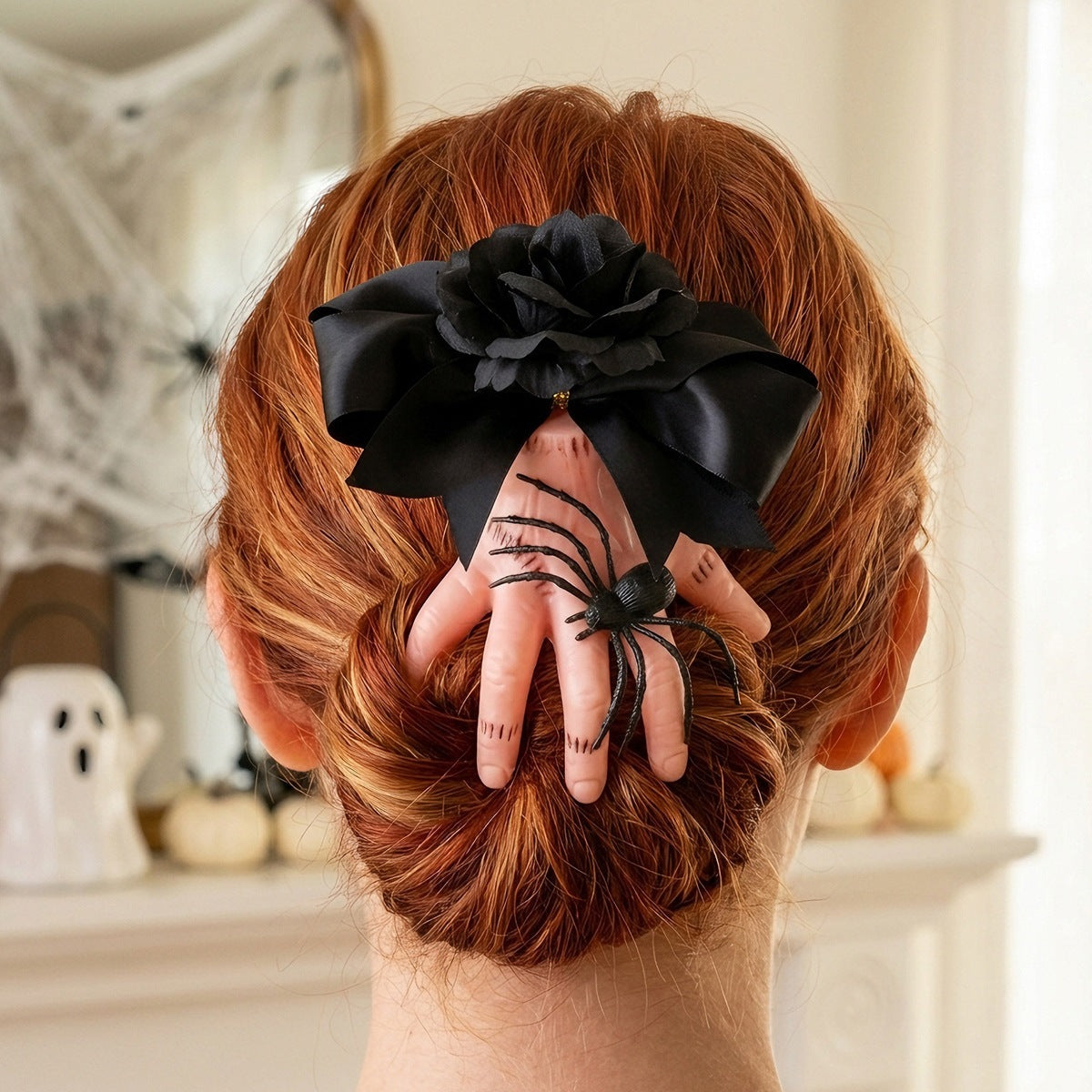 Halloween Severed Hand Hair Clip - Barrettes