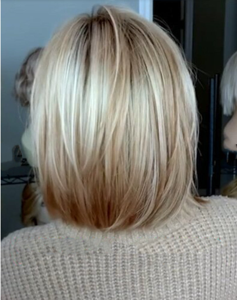 Women's Short Straight Wig - Mixed Color Synthetic Hair