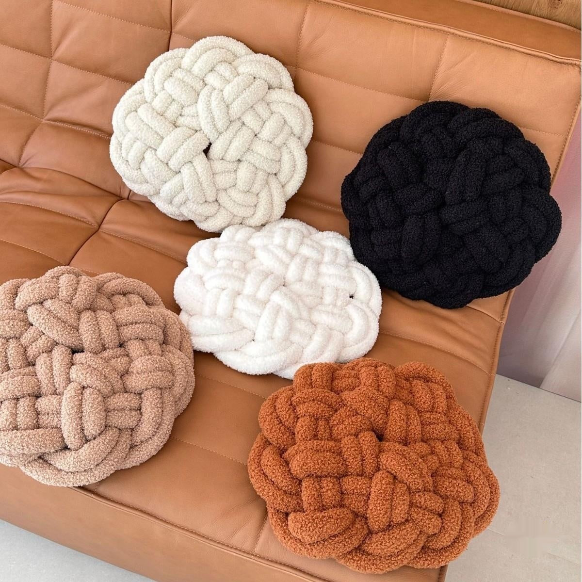 Nordic-Style Hand-Knitted Throw Pillow with Knot Design - 35cm Diameter