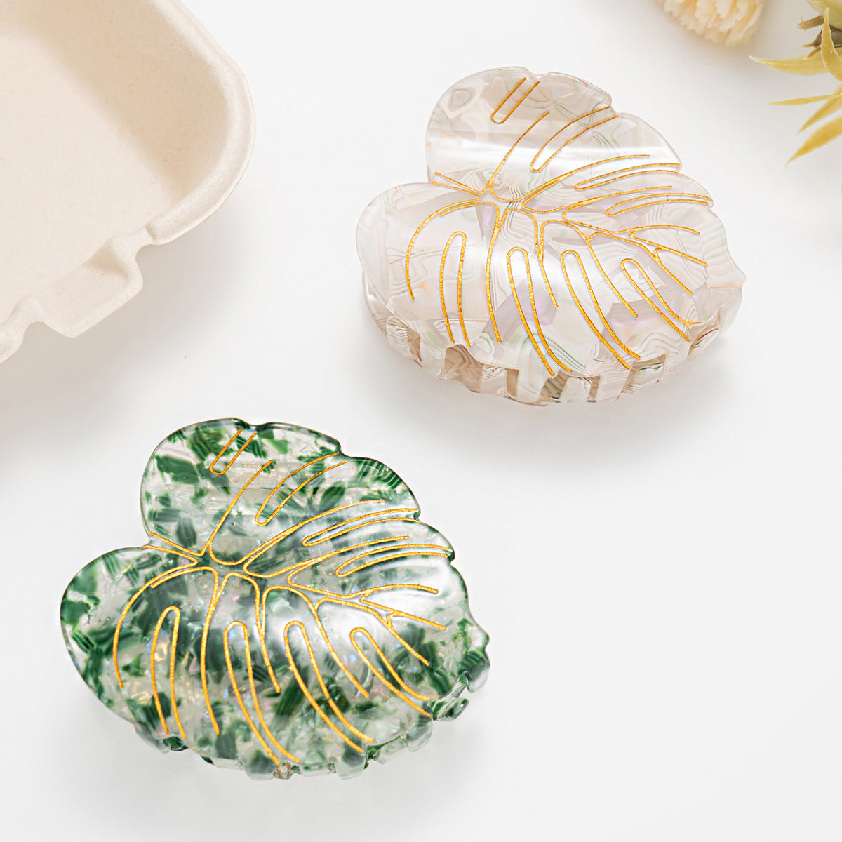 Versatile Leaf-Shaped Hair Clip for Women - Mori Style, Printed Leaves, 8cm