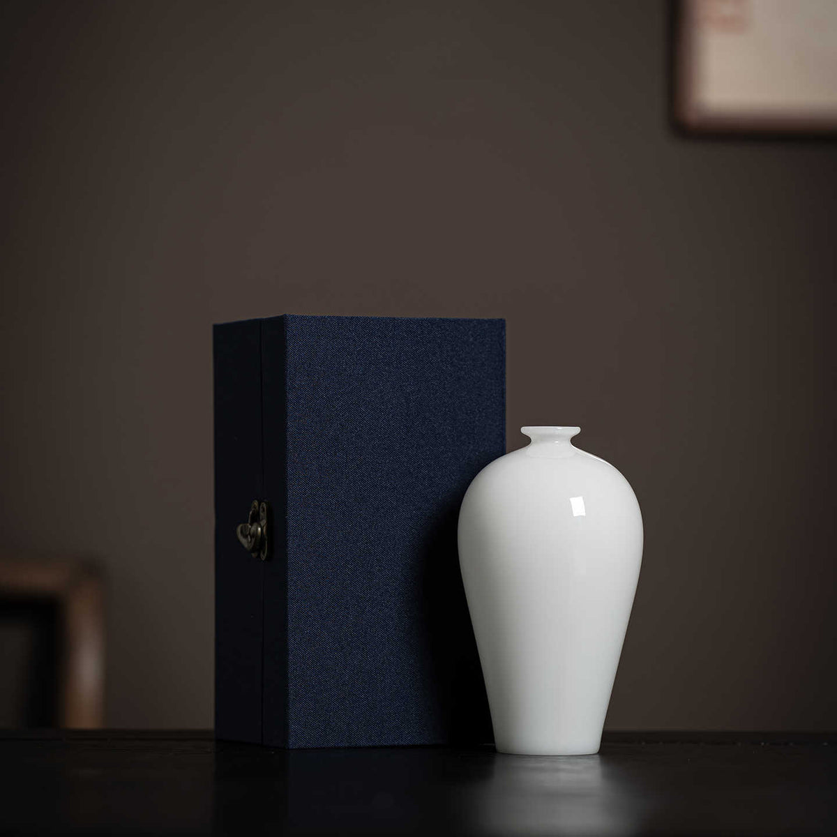 Chinese Style Ceramic Vase for Hydroponic Plants - Living Room Decor