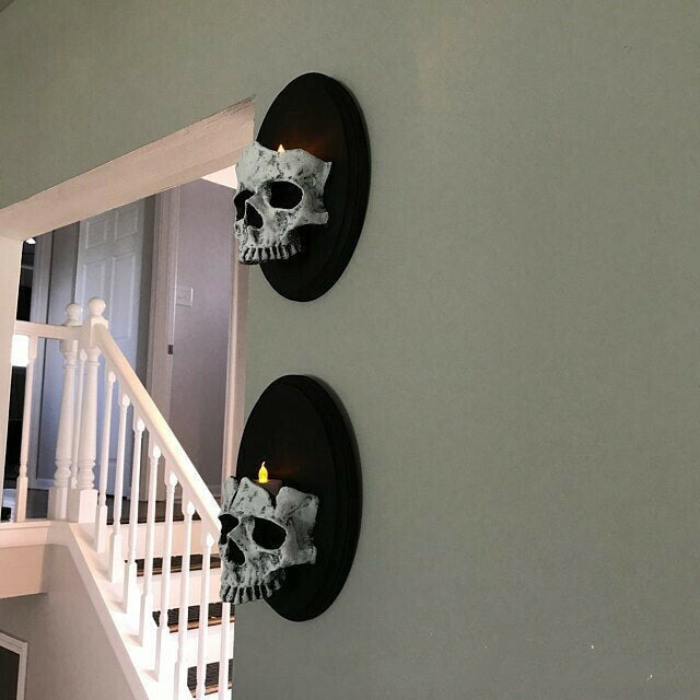 Halloween Ghost Skull Resin Hanging Decoration for Home & Garden