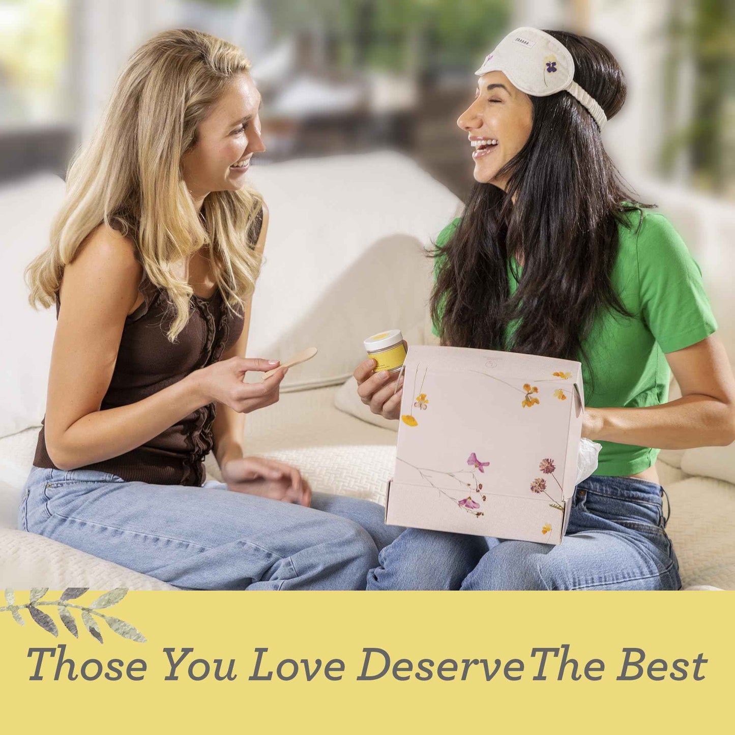 Lizush Luxury Spa Gifts for Women - 6 Piece Citrus Spa Gift Baskets for Women, Relaxation Birthday Gift Set, Handmade in the USA, Self Care Gift Sets For Wife, Mom, Co-Worker, Best Friend