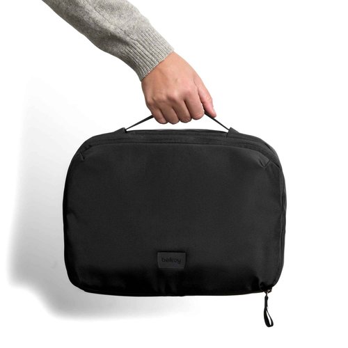 Bellroy Hanging Toiletry Kit Plus (8 Liter Travel Hanging Toiletry Bag) - Black