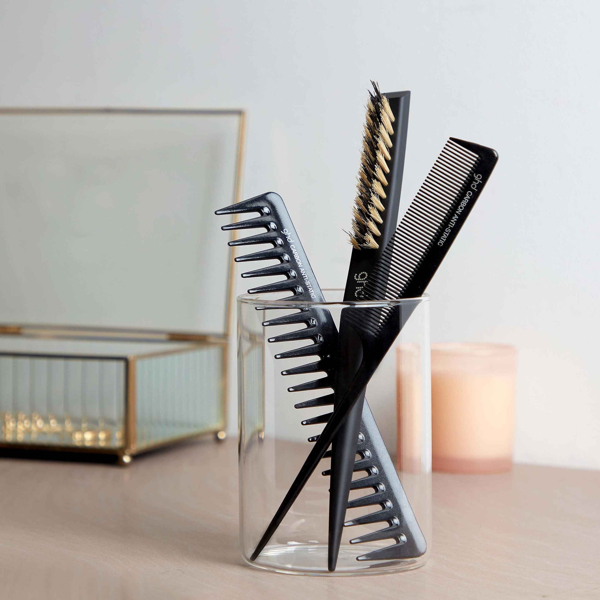 ghd The Final Touch Narrow Dressing Brush