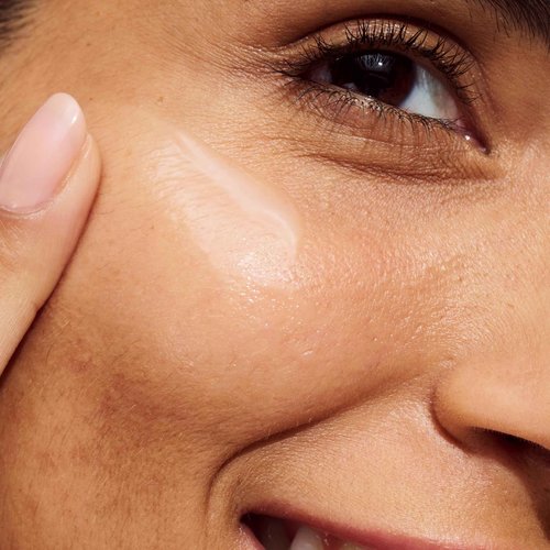 Clinique Even Better Clinical Dark Spot Clearing Vitamin C Face Serum For All Skin Types | Brightening + Soothing, 1.7 Fl Oz