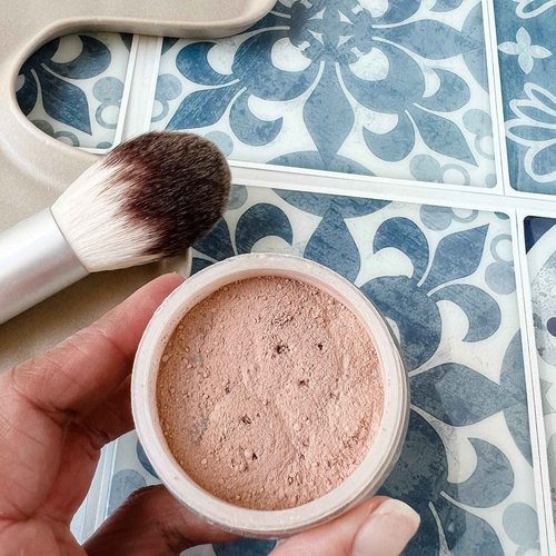 La Bella Donna Loose Mineral Foundation SPF 50 | 10g - Marta