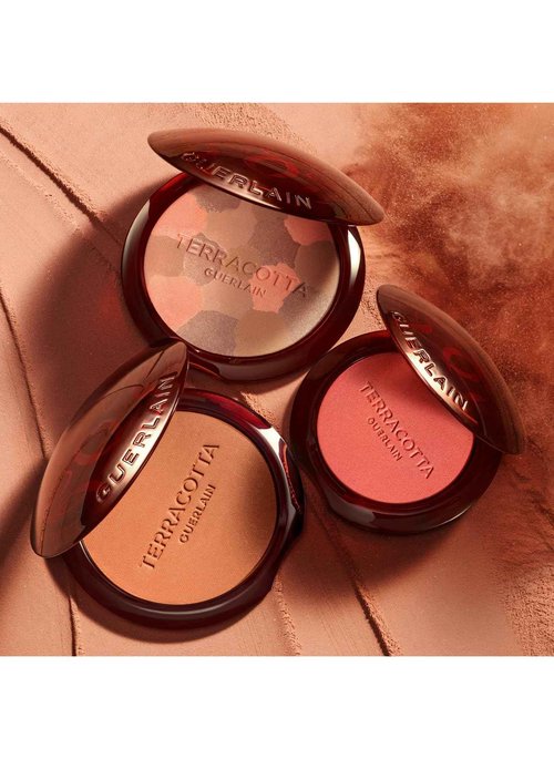 Terracotta Blush The Natural Healthy Glow Powder - 02 Light Coral by Guerlain for Women - 0.17 oz Blush