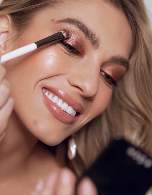 RÓEN - Natural Eyes On Me Eyeshadow Palette | Vegan, Cruelty-Free, Clean Makeup