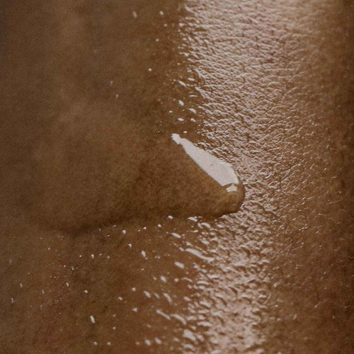 MIRROR WATER - Smooth Body Oil | Nourishing, Softening, Smoothing | Non-Greasy, Quick Absorbing | Vegan, Cruelty-Free | Sulfate + Phthalate + Paraben Free (3.38 fl oz | 100 mL)