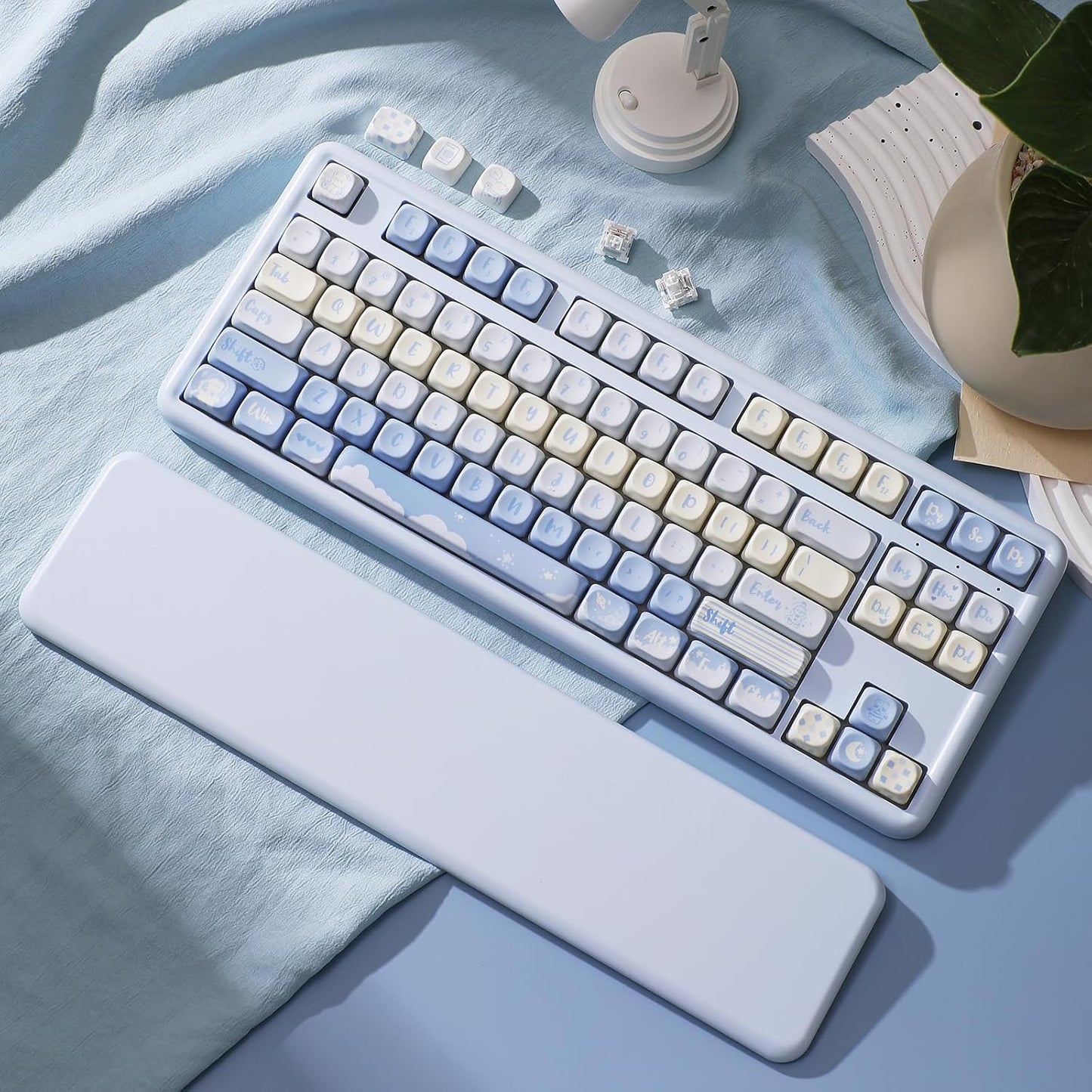 YUNZII B87 Wireless Mechanical Keyboard,QMK/VIA Programmable,TKL Layout 87 Keys,BT/2.4G/USB-C,Hot Swap Gasket Mount RGB Backlit Gaming with Wrist Rest for Win/Mac(Purple, Cocoa Cream V2)