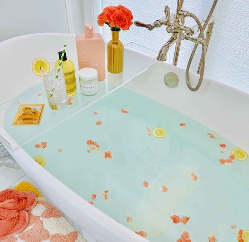 BATH BEAN Luxury Body Stopper, Anti-Slip Spa Accessory, Holds Reclined Position in Bath, Bathe Comfortably Hands Free, and Keep Your Hair Dry. Recline, Relax, Stay Put