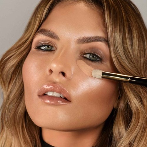 MĒTIER Luxury Concealer Brush for Seamless Blending, Vegan Fibers