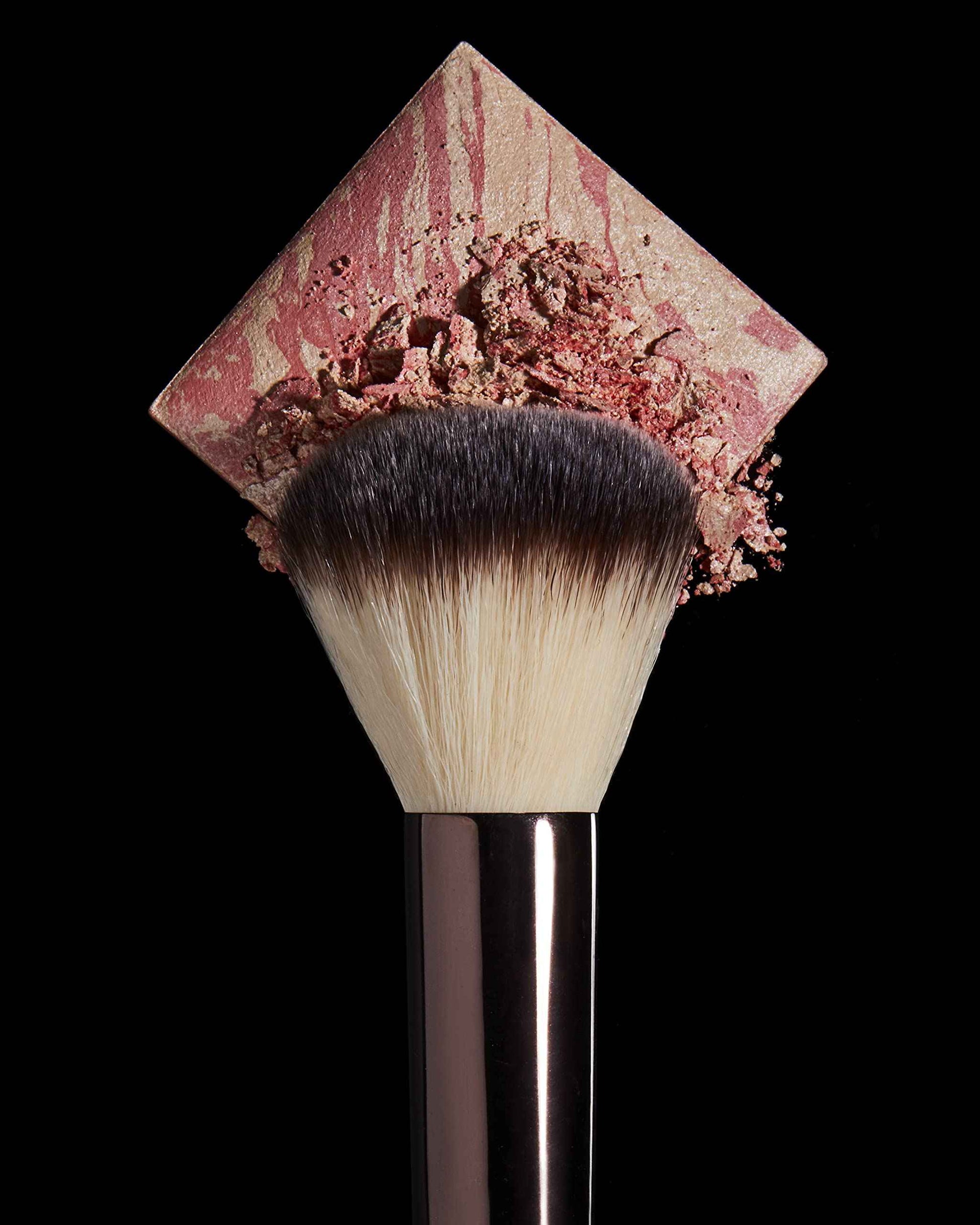 Hourglass Brush #2 - Foundation/Blush