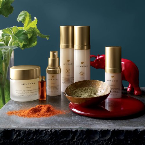 SUNDARI Gotu Kola and Geranium Moisturizer, 1.7 Fl Oz, Firming and Anti-Aging with Natural Botanicals, Reduce Fine Lines, Soft and Nourished Skin