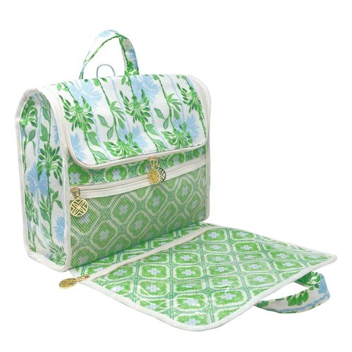 Lilly Pulitzer Travel Toiletry Bag with Handle, Pockets, and Zipper, Hanging Travel Organizer for Makeup and Toiletries (Swayin in the Breeze)