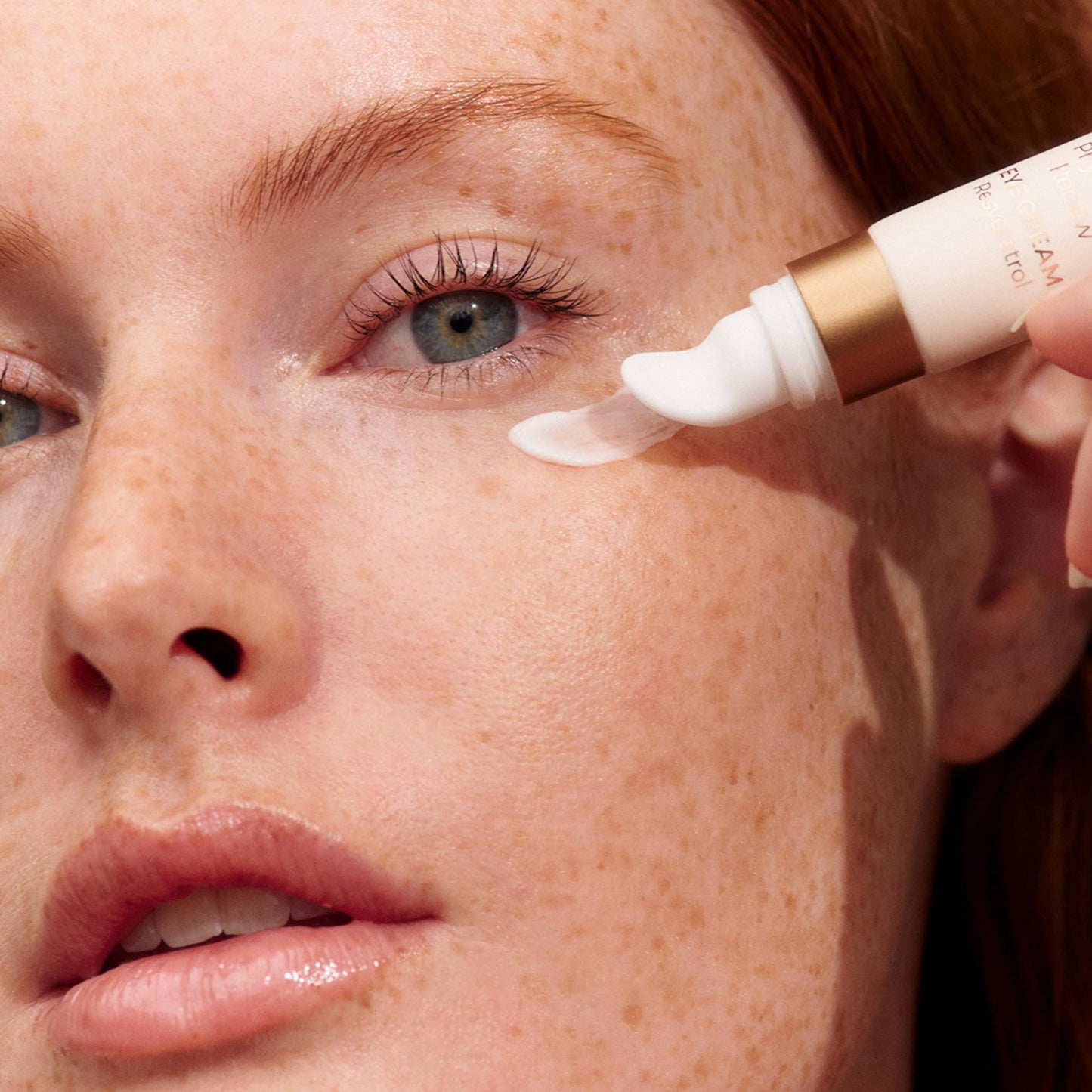 INIKA Organic Phytofuse Renew™ Eye Cream | The Ultimate Anti-aging Eye Cream. Clinically Proven to Reduces Dark Circles, Fine Lines and Hydrates and Plumps Skin. All Natural, Vegan Ingredients.