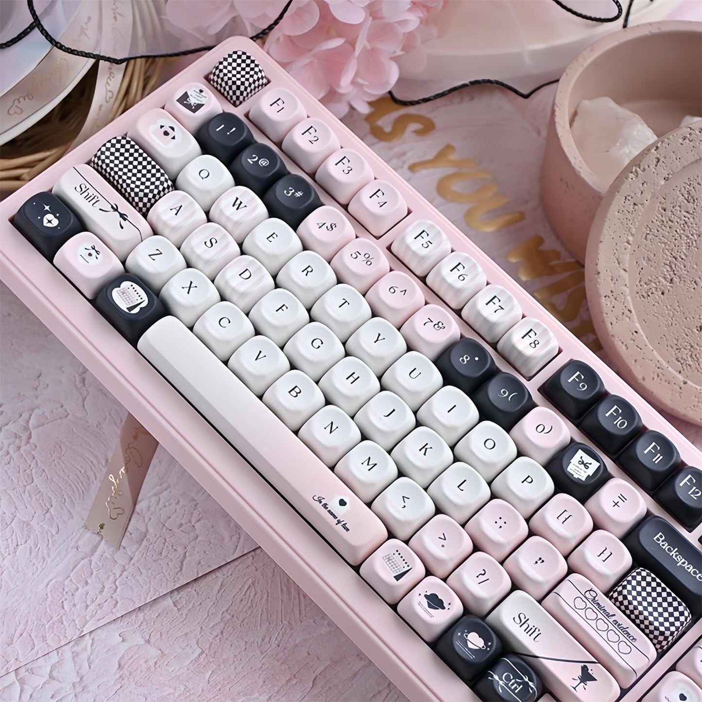 ZMX Pink and Black Keycaps,MOA Profile Cute Keycaps PBT Dye-Sub Kawaii Custom Full Size Keycap Set for Cherry MX Switch ANSI Layout 75% 60% Mechanical Gaming Keyboard DIY Creamy Key Cap (126Keys)