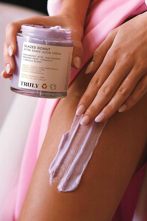 Truly JUMBO GLAZED DONUT AFTER SHAVE GLOW CREAM