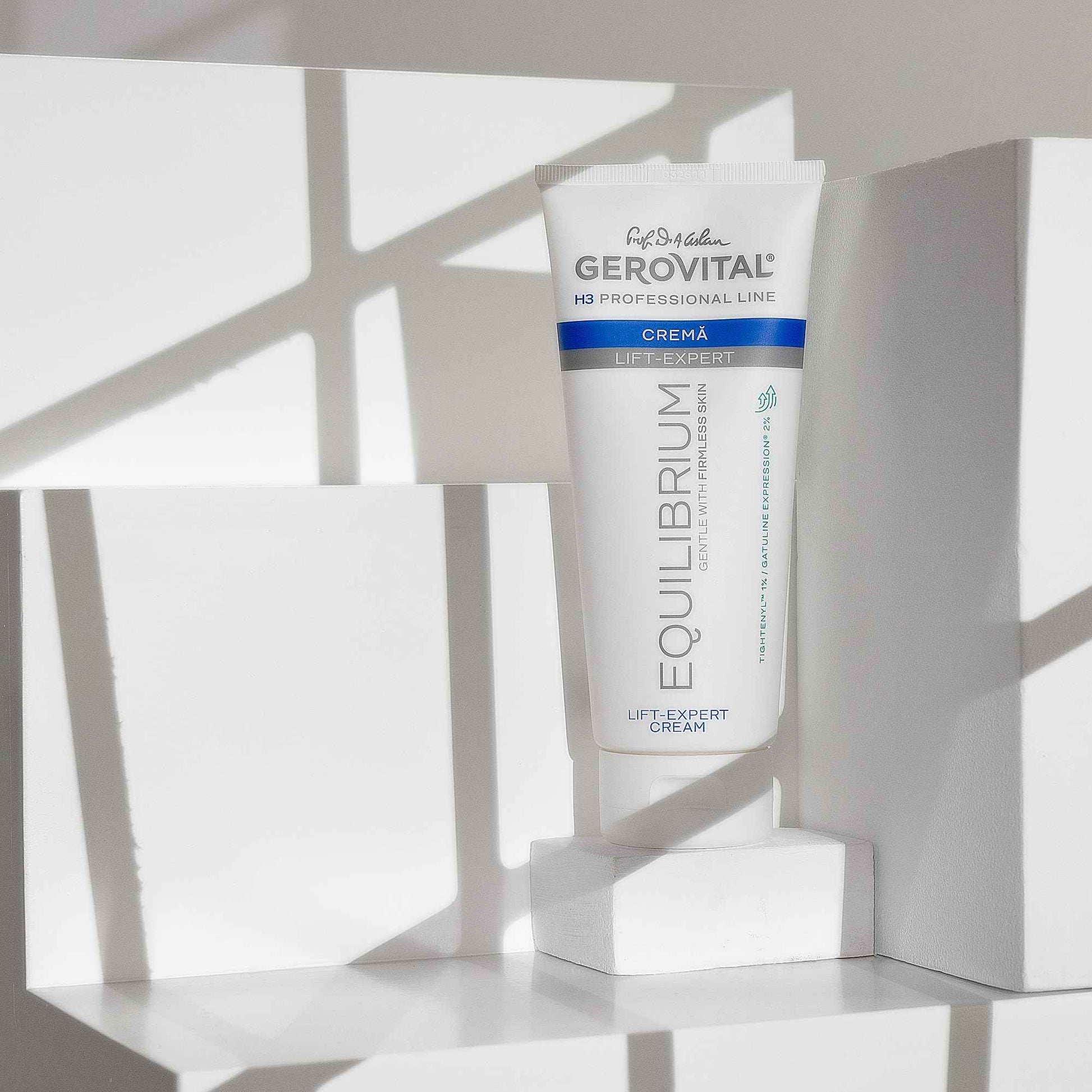 Gerovital EQUILIBRIUM - Lift Expert Professional Face Cream | Lifting |Anti-Wrinkle & Regenerating Action | Anti-Aging | Moisturizing - 200 ml