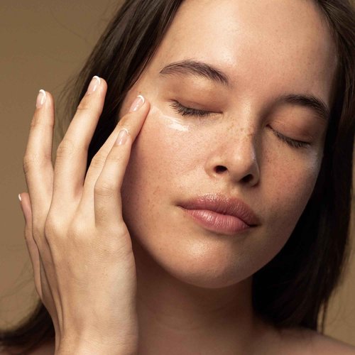 ANTIPODES Kiwi Seed Oil Eye Cream - Moisturizing Eye Cream, Soothing, De-Puffing, Anti-Aging, 100% Natural, Cruelty-Free, Vegan, Fragrance-Free (1.0fl oz)