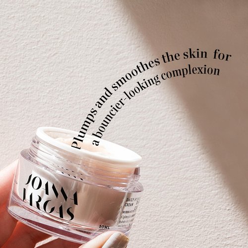 Joanna Vargas Daily Hydrating Face Cream For Women - Face Moisturizer for Radiant Soft Skin - Nourishing Day & Night Cream - Plumps & Smoothes the fine lines for Bouncier-Looking Complexion - 50ml