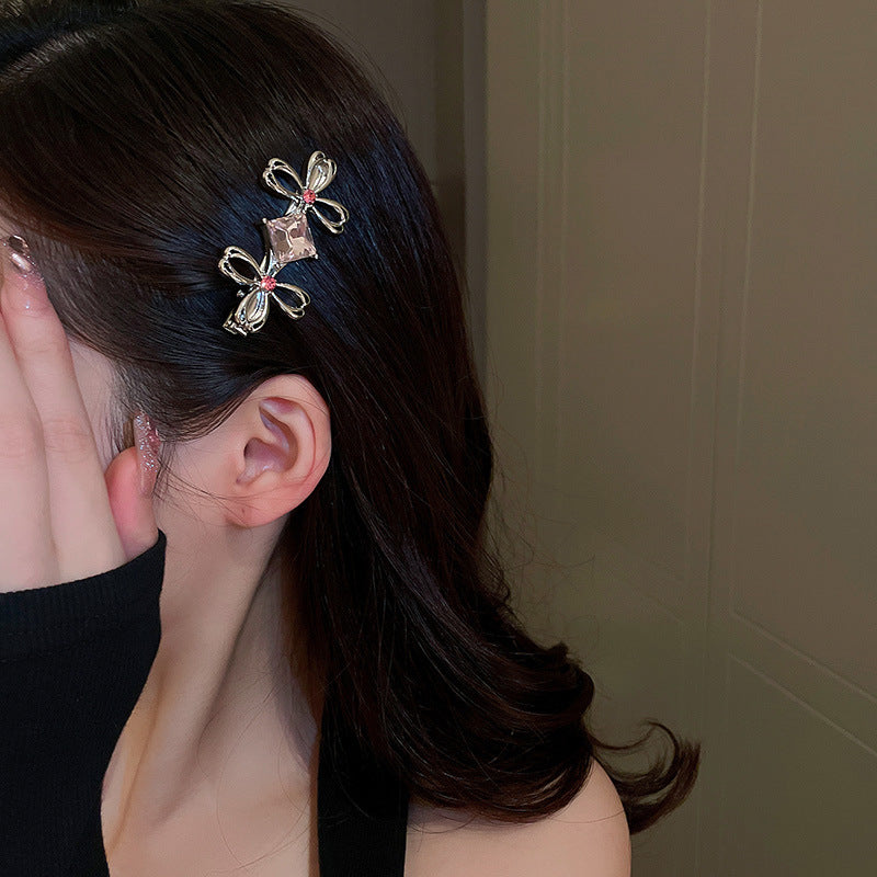 Liquid Metal Butterfly Hairpin for Women - Copper Hair Accessory with Electroplated Finish