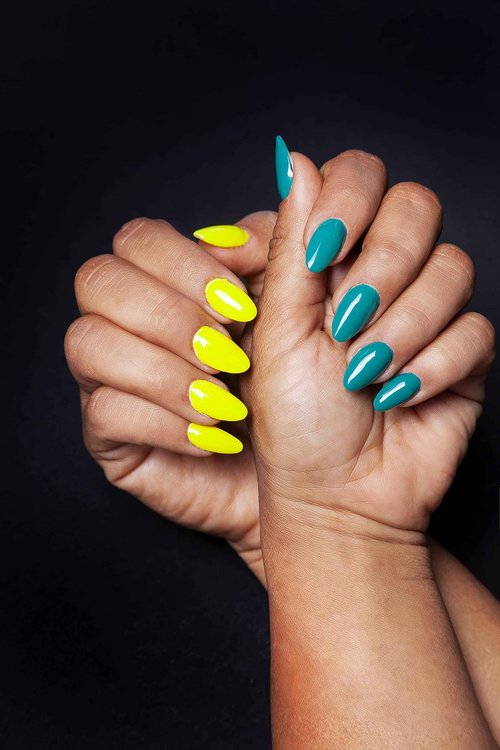 LACCOVER ONE SHOT - NAIL POLISH GEL SET HANDMADE COLLECTION, 8 COLORS, 1/2 Fl Oz each one, by NAIL FACTORY