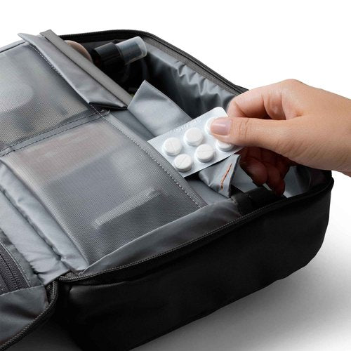 Bellroy Hanging Toiletry Kit Plus (8 Liter Travel Hanging Toiletry Bag) - Black