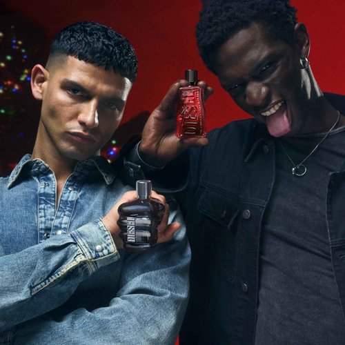 Diesel D RED Eau de Parfum Spray Cologne for Men, Fougere, Notes of Red Grapefruit and Sandal Wood, 3.4 Fl Oz