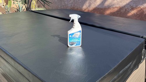 Black Diamond Stoneworks Ultimate Spa Hot Tub UV/Restore Cover Treatment, Protectant, Conditioner for Vinyl and Plastic. 160 Fl Oz (Combo)