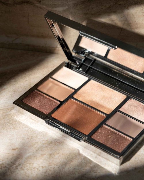 Lune+Aster RealGlow Face & Eye Palette | Illuminating All-Over-Glow Palette With Bronzer, Highlighter And 6 Nude Eyeshadows.