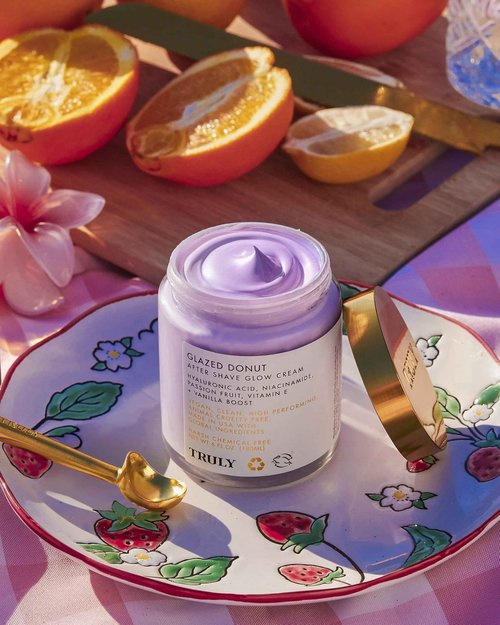 Truly JUMBO GLAZED DONUT AFTER SHAVE GLOW CREAM