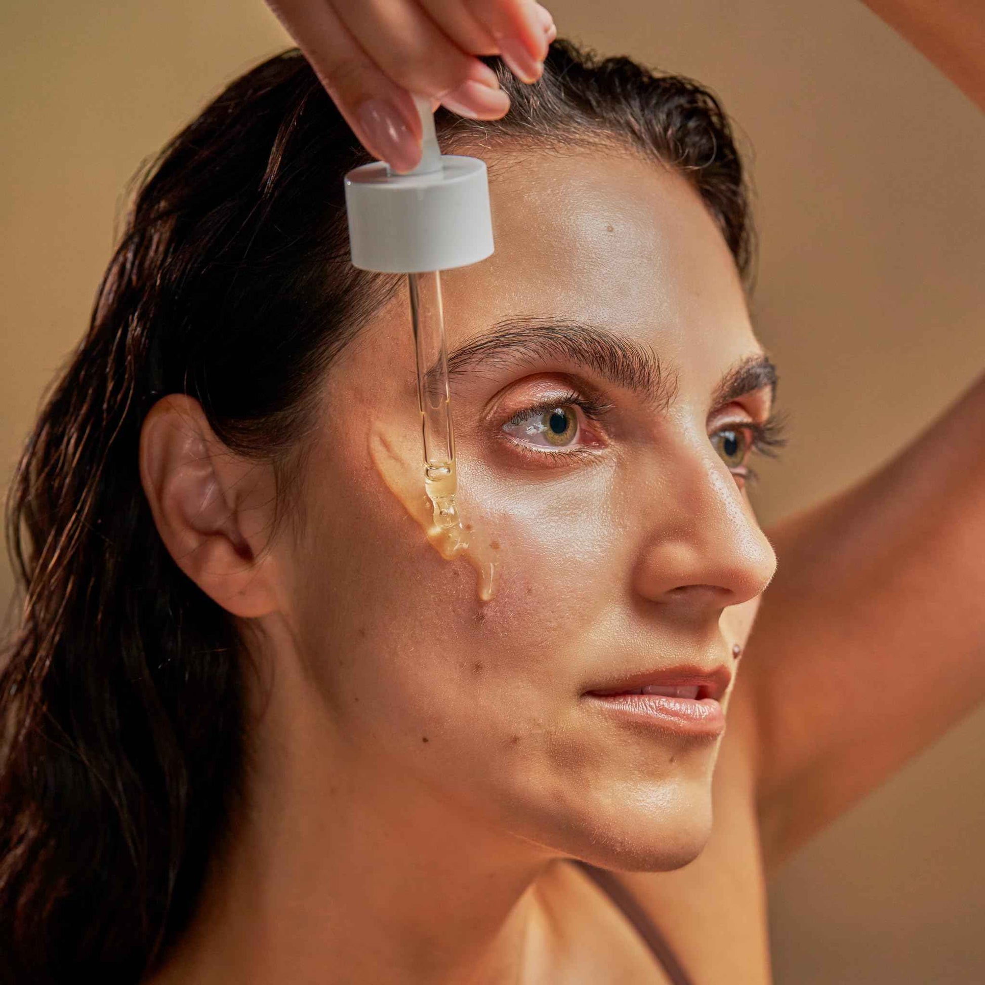 KIYOMI SKIN Moisturizing Serum with Hyaluronic Acid and 5-ALA for Dry Skin Facial Serum Moisturizer