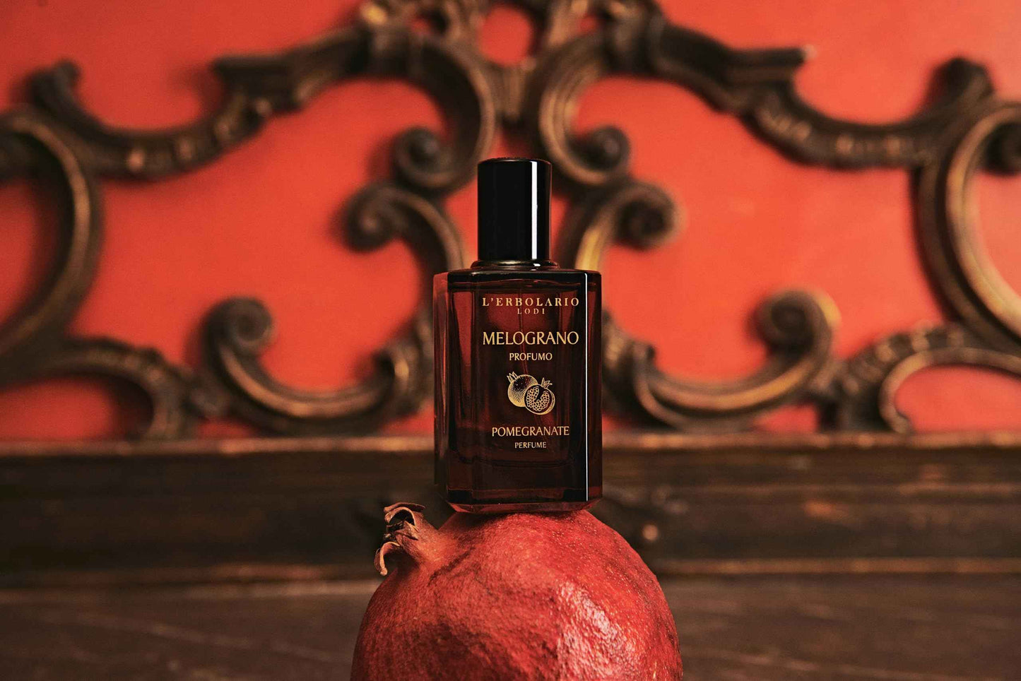 L'Erbolario Pomegranate Perfume - Perfume for Men and Women with Mandarin Orange, Lemon and Musk Notes - Fruity, Spicy Scented Mens Cologne - 3.3 oz