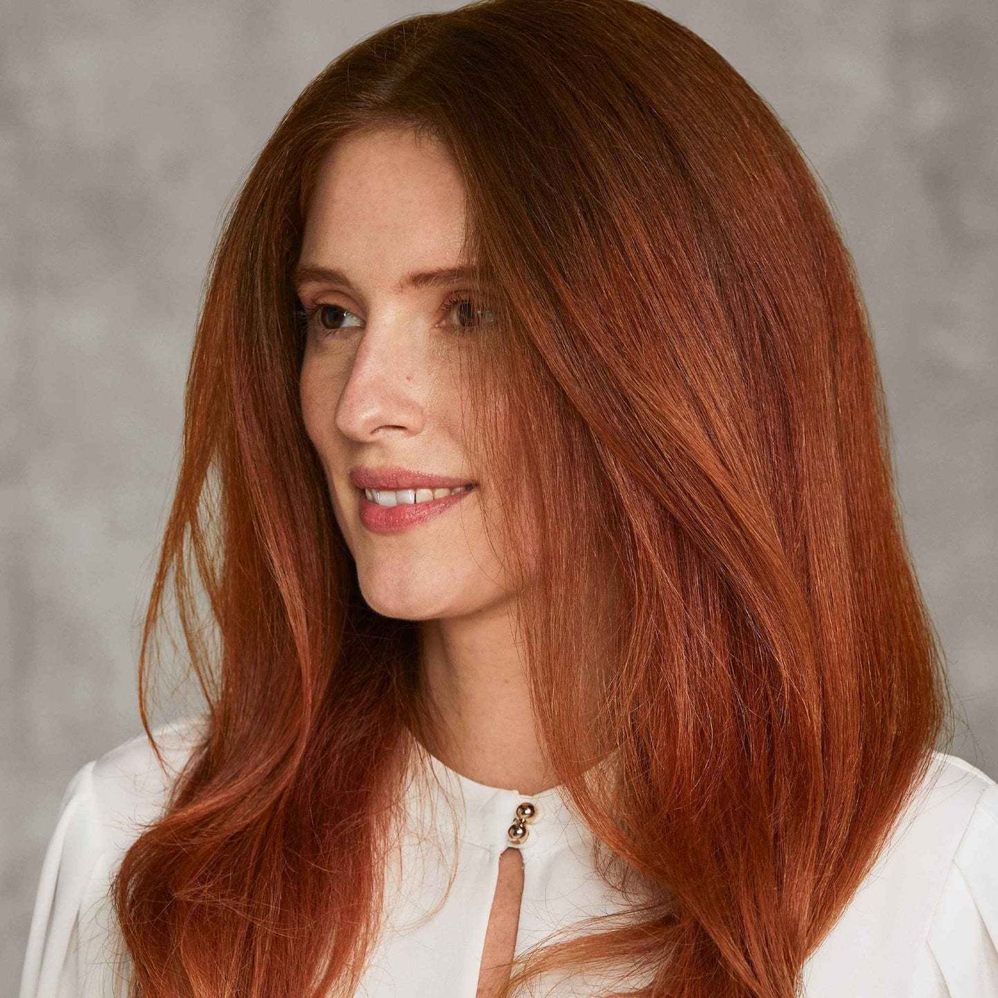 HOT TOOLS Pro Artist Black Gold Hair Dryer - Fast Drying with Even Heating for Less Damage and Dual Voltage, Travel Hair Dryer - 2000 Watts