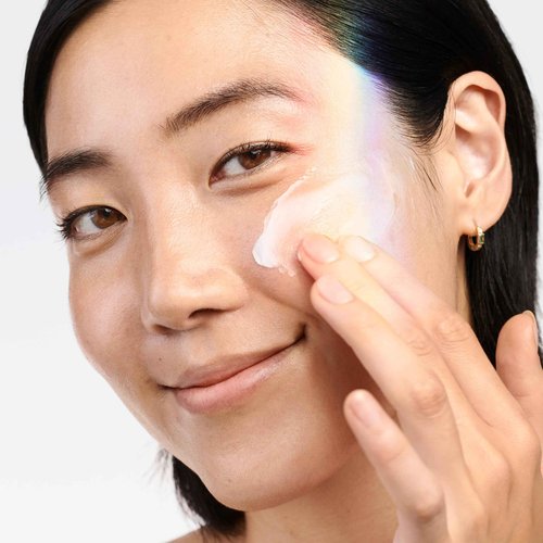 Clinique Even Better Clinical Brightening Moisturizer With Salicylic Acid, Glucosamine + Vitamin C | Hydrating + Dark Spot Reducing, 1.7 Ounce