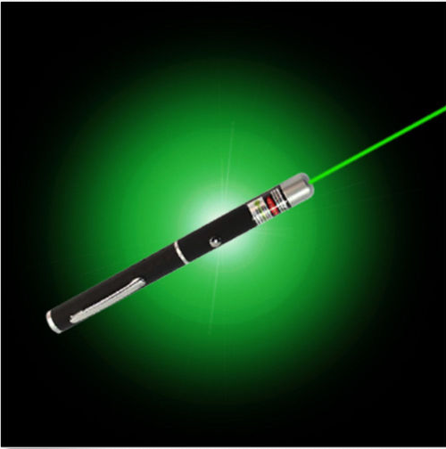 Green Laser Pointer Pen Light - High Power 532nm Laser Torch for Presentation & Outdoor Use