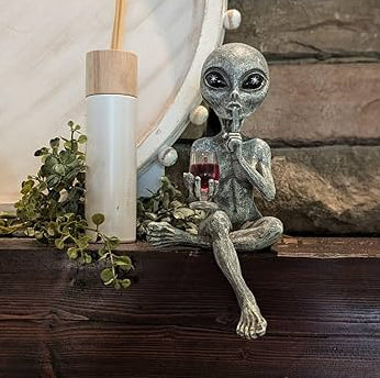 Resin Alien Statue Ornament Decoration for Home & Garden