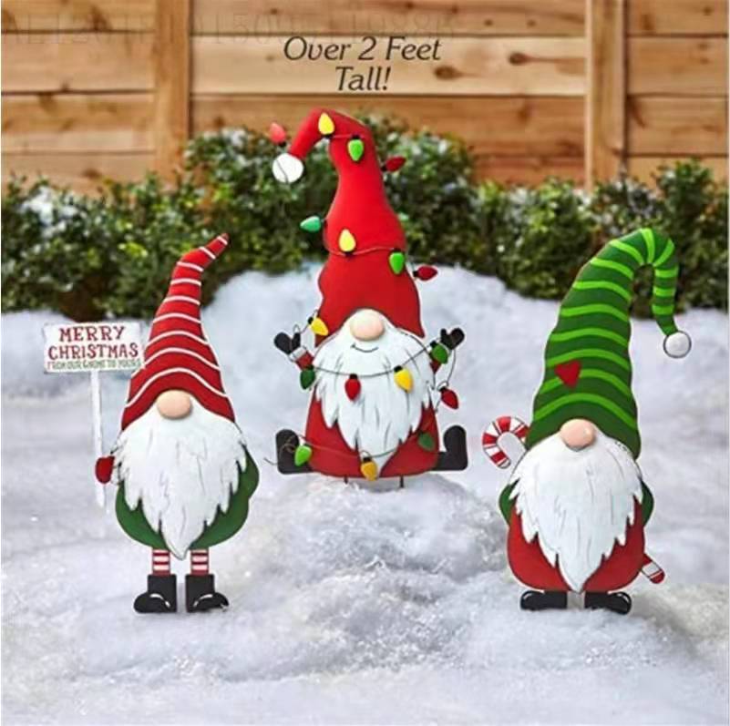 Gifting Series Gnome Metal Christmas Decor - Dwarf Santa Courtyard Figurine